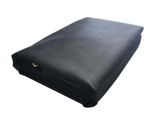 Toile Filet Noire 8'x22'